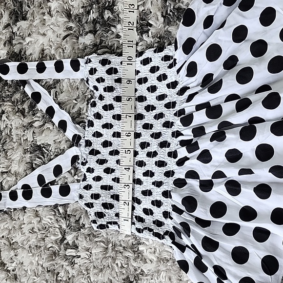 Forever 21  polka dot top - Picture 4 of 9